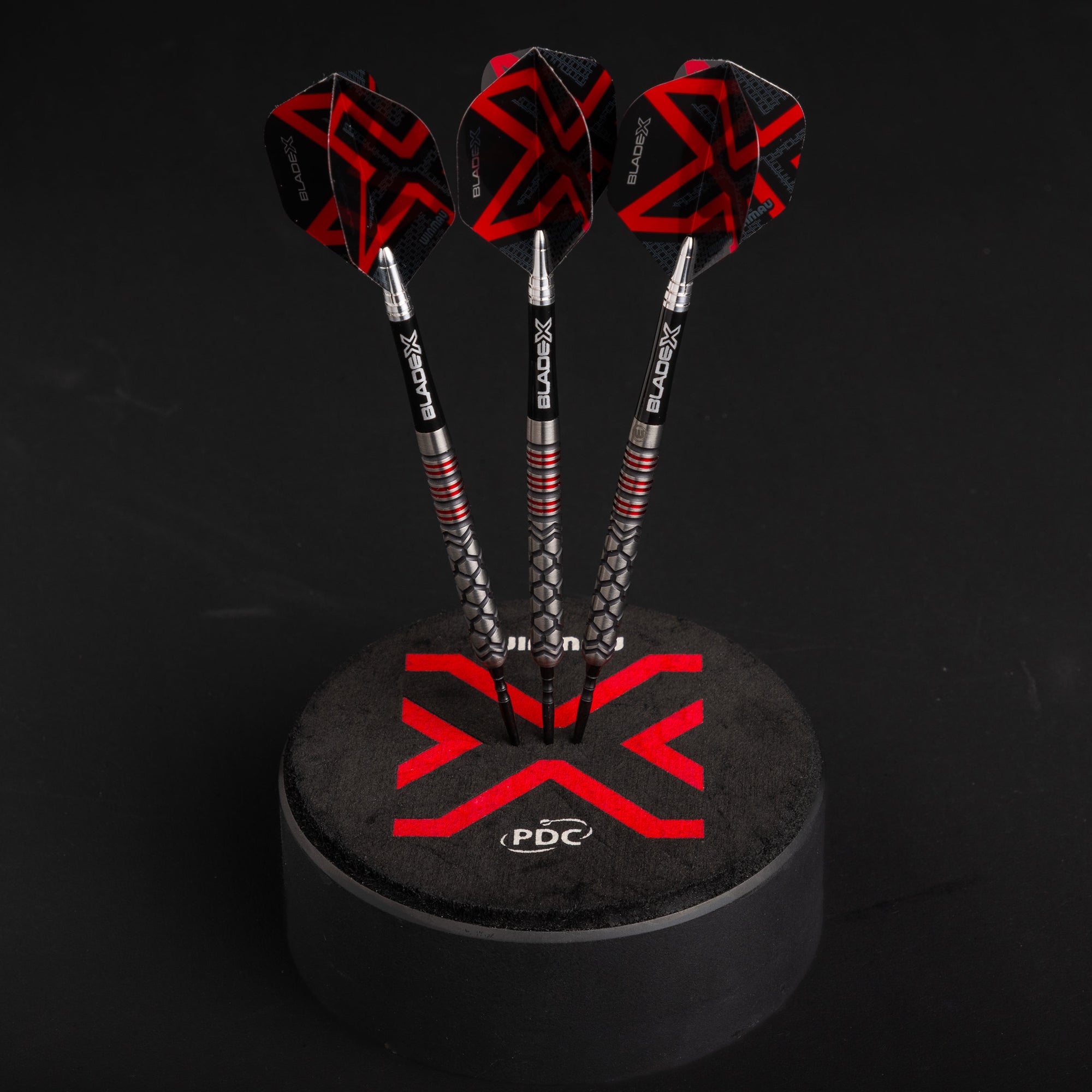 Blade X - Prism Delta Metallic Black & Red